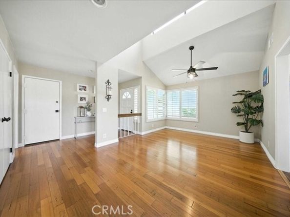 22212 Summit Hill Drive 18, Lake Forest (el Toro) CA 92630