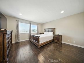 22212 Summit Hill Drive 18, Lake Forest (el Toro) CA 92630