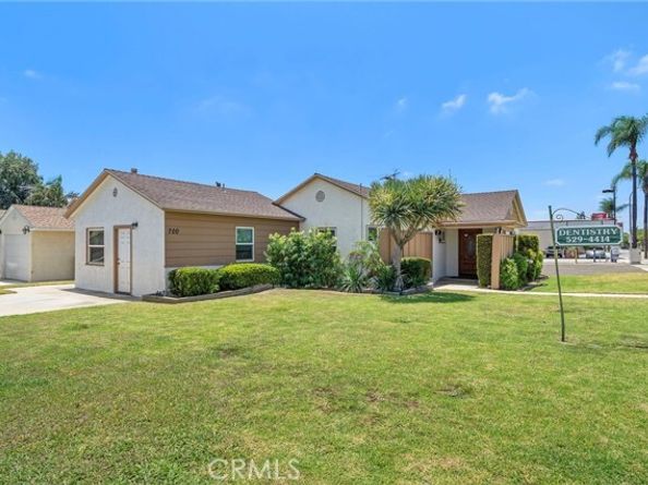700 S Brea Boulevard, Brea CA 92821