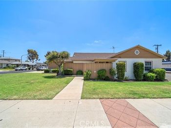 700 S Brea Boulevard