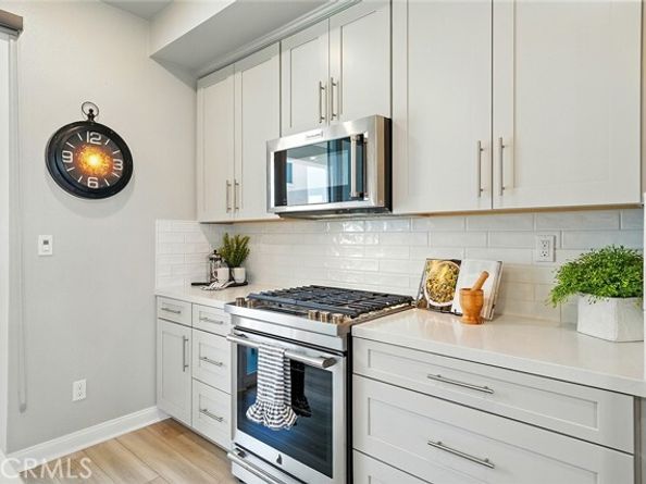 1425 W Sunrise Lane, San Pedro (los Angeles) CA 90732