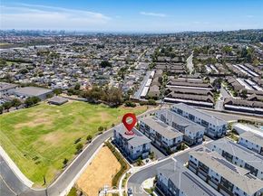 1425 W Sunrise Lane, San Pedro (los Angeles) CA 90732