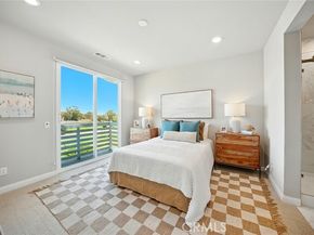 1425 W Sunrise Lane, San Pedro (los Angeles) CA 90732