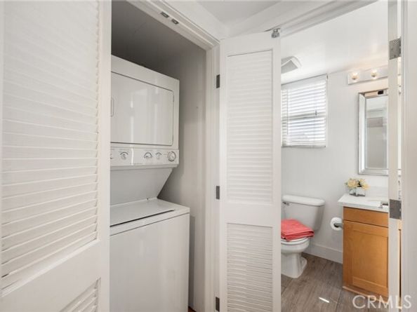 576 S Brea Boulevard, Brea CA 92821