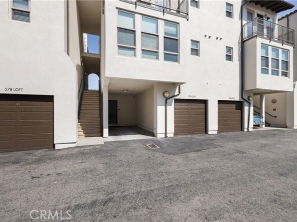 576 S Brea Boulevard, Brea CA 92821