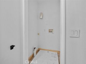 11119 Camarillo St 104, North Hollywood (los Angeles) CA 91602