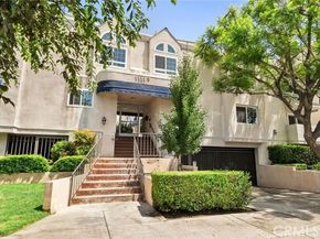 11119 Camarillo St 104, North Hollywood (los Angeles) CA 91602