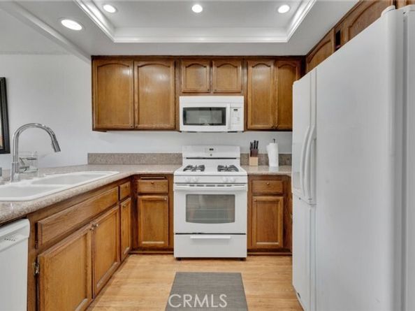 1301 Via Sebastian 24, San Pedro (los Angeles) CA 90732