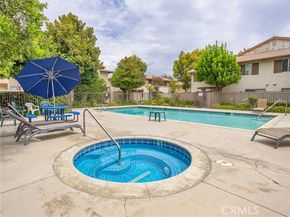 10341 Canoga Avenue 3, Chatsworth (los Angeles) CA 91311
