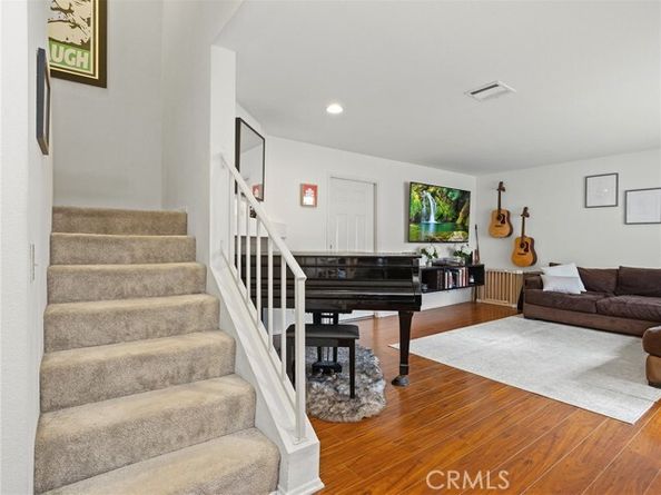 10341 Canoga Avenue 3, Chatsworth (los Angeles) CA 91311