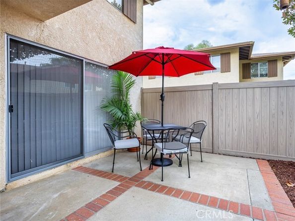10341 Canoga Avenue 3, Chatsworth (los Angeles) CA 91311