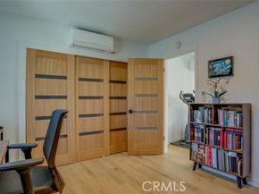 23853 Hatteras Street, Woodland Hills (los Angeles) CA 91367