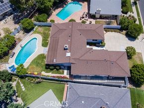 23853 Hatteras Street, Woodland Hills (los Angeles) CA 91367