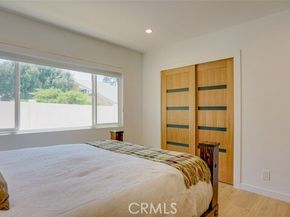 23853 Hatteras Street, Woodland Hills (los Angeles) CA 91367