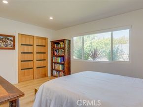 23853 Hatteras Street, Woodland Hills (los Angeles) CA 91367