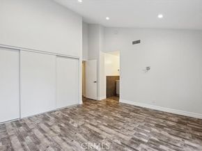 10831 Roycroft Street 72, Sun Valley (los Angeles) CA 91352