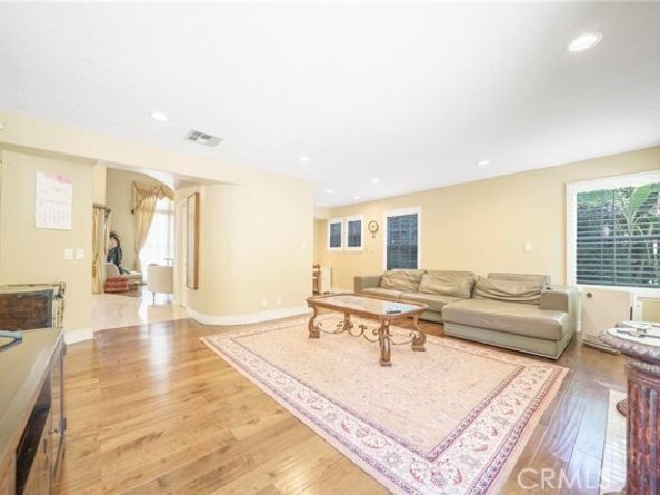 18741 Hillsboro Road, Porter Ranch (los Angeles) CA 91326