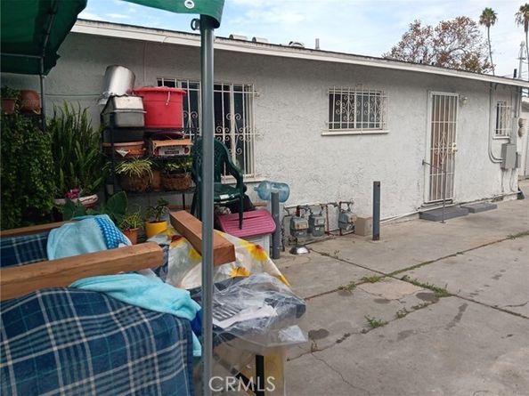 415 95th Street, Los Angeles CA 90044