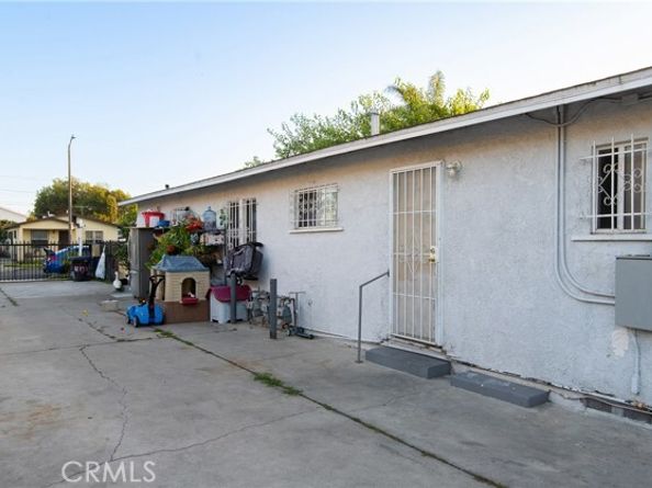 415 95th Street, Los Angeles CA 90044
