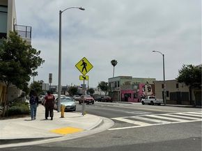 4122 whittier blvd, East Los Angeles CA 90022