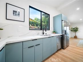 5623 Oso, Woodland Hills (los Angeles) CA 91367