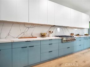 5623 Oso, Woodland Hills (los Angeles) CA 91367