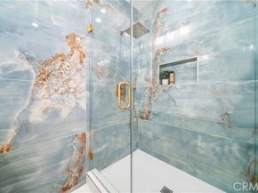 5623 Oso, Woodland Hills (los Angeles) CA 91367