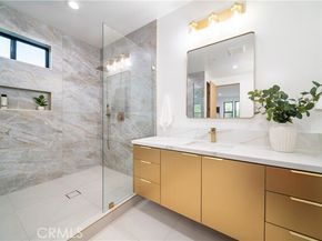 5623 Oso, Woodland Hills (los Angeles) CA 91367