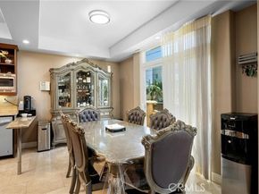 11323 Huston 1, North Hollywood (los Angeles) CA 91601