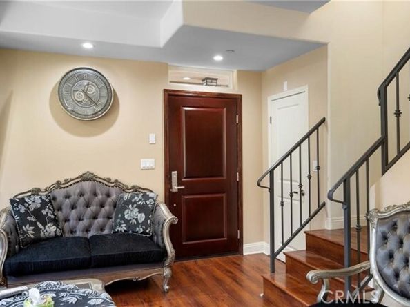 11323 Huston 1, North Hollywood (los Angeles) CA 91601