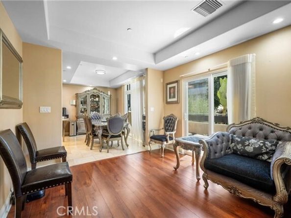 11323 Huston 1, North Hollywood (los Angeles) CA 91601