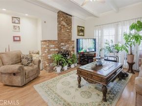 15439 Hart Street, Van Nuys (los Angeles) CA 91406