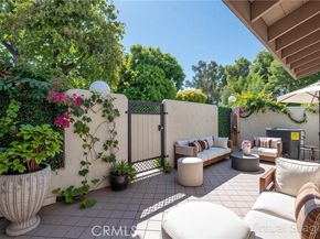 18230 Oxnard Street 110, Tarzana (los Angeles) CA 91356