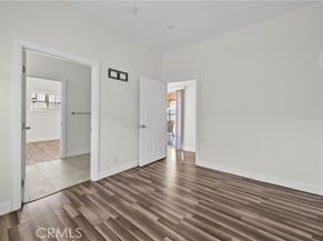 11440 Gothic Avenue, Granada Hills (los Angeles) CA 91344