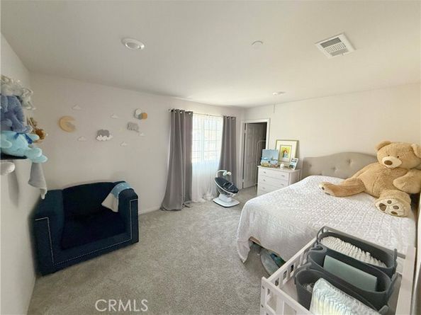 11645 N Delft Lane, Sylmar (los Angeles) CA 91342