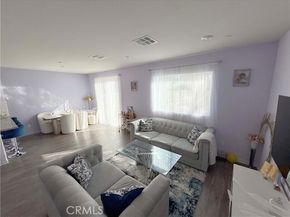 11645 N Delft Lane, Sylmar (los Angeles) CA 91342