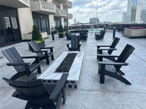 2016 Main Street 717, Houston TX 77002