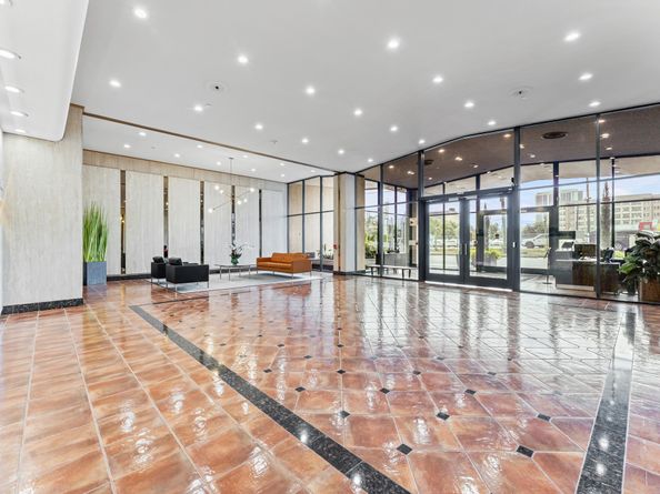 2016 Main Street 717, Houston TX 77002