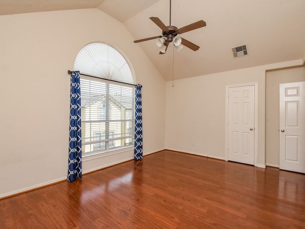 3008 Clearview Circle, Houston TX 77025