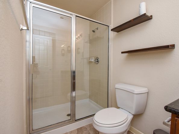3008 Clearview Circle, Houston TX 77025