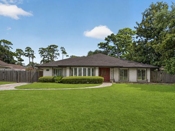 758 W 42nd Street, Houston TX 77018