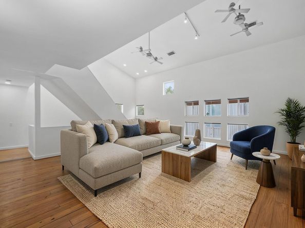 6128 Grand Boulevard, Houston TX 77021