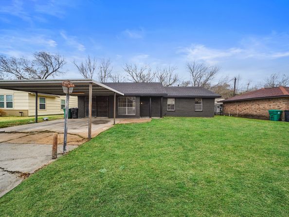 9347 Clearway Drive, Houston TX 77033