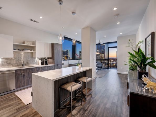 1211 Caroline Street 1501, Houston TX 77002