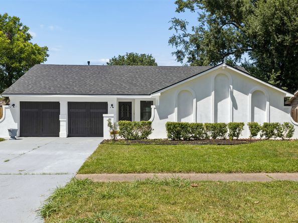 9238 Friendship Road, Houston TX 77080