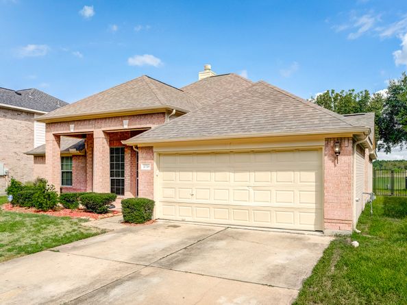 10318 Linden Springs Drive, Houston TX 77095