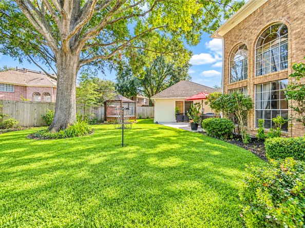 14215 Edinburgh Court, Houston TX 77077