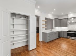 6130 Hamman Street, Houston TX 77007
