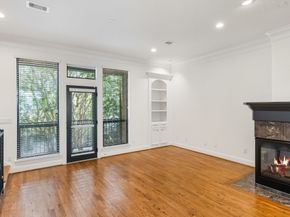 6130 Hamman Street, Houston TX 77007