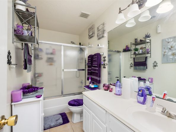 1807 Live Oak Hill Street, Houston TX 77067